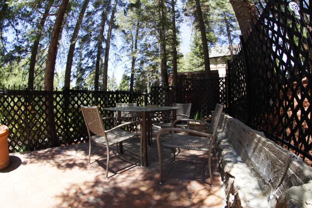 Fleur De Lac Europeran Inn Lake Arrowhead Kültér fotó