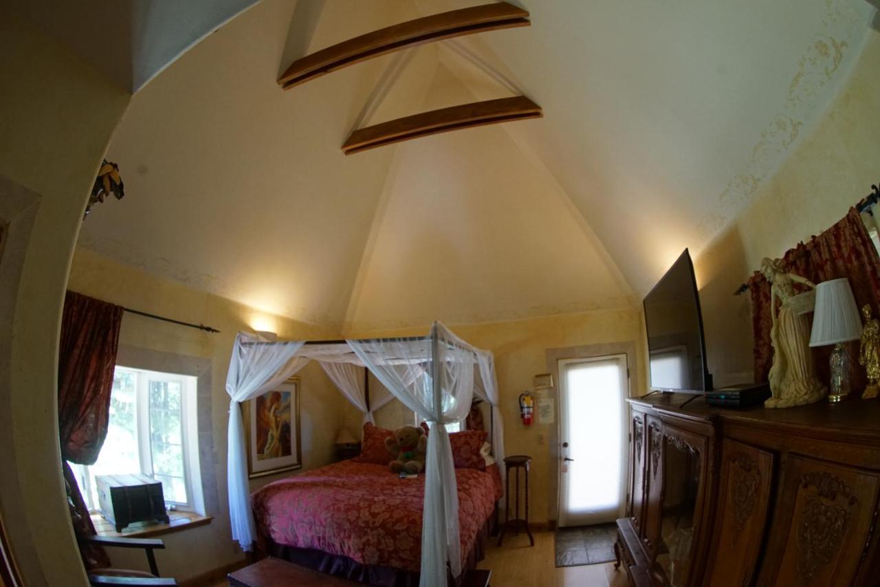 Fleur De Lac Europeran Inn Lake Arrowhead Kültér fotó