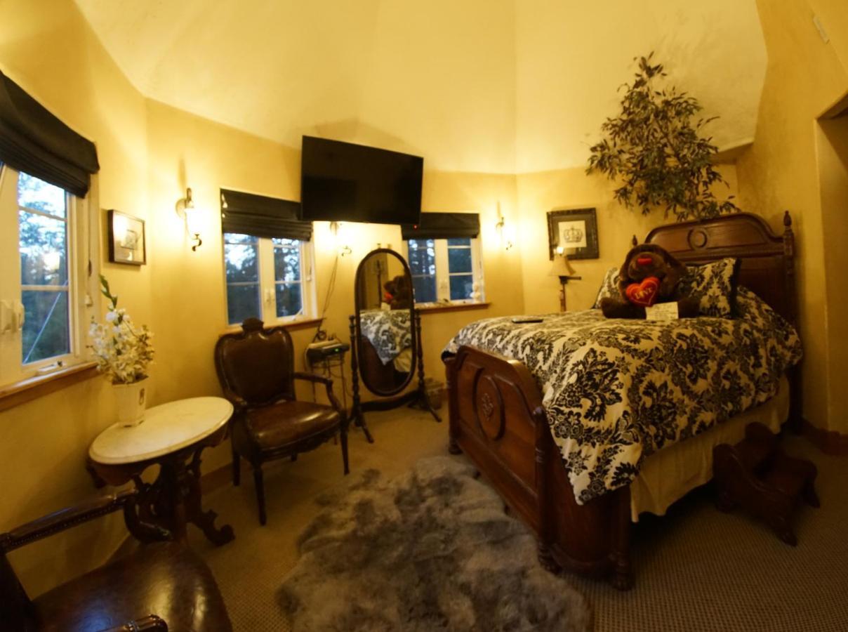 Fleur De Lac Europeran Inn Lake Arrowhead Kültér fotó