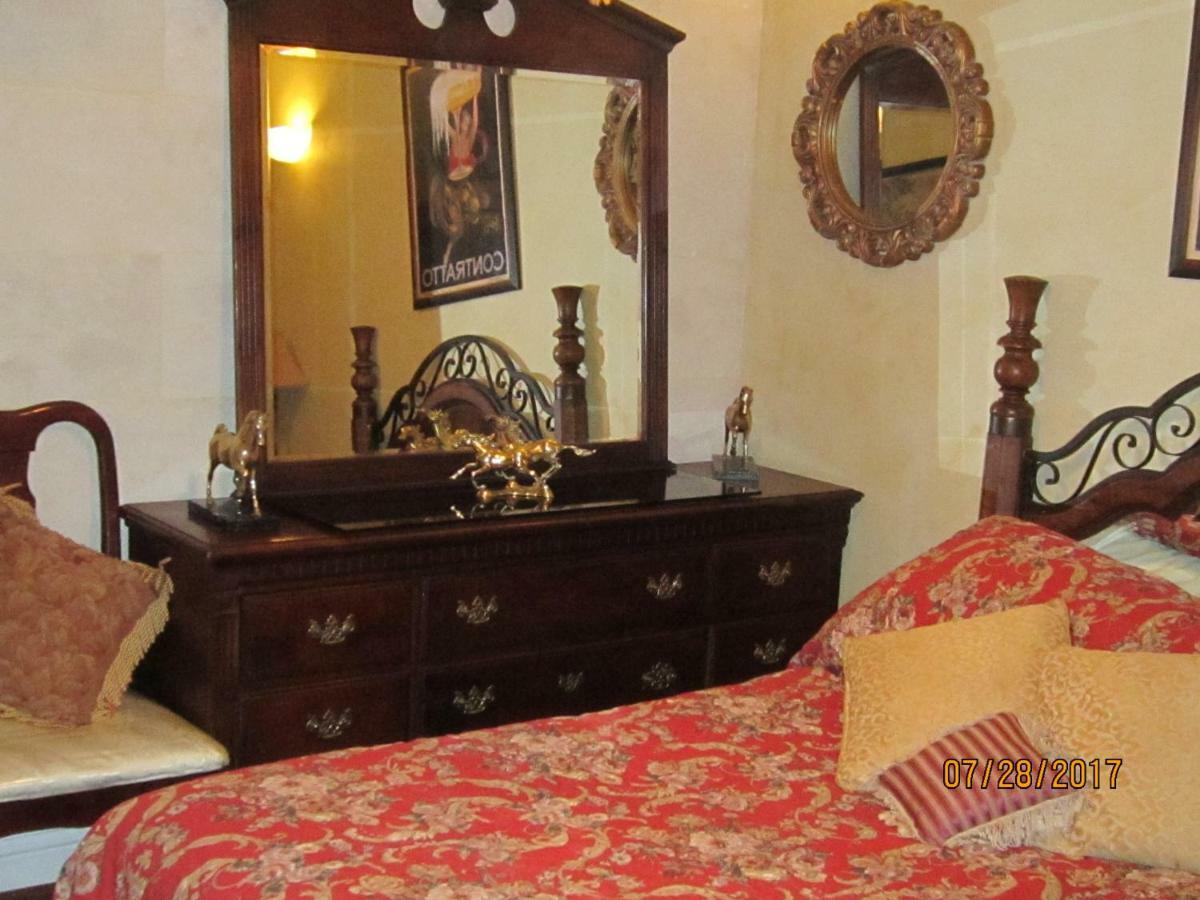 Fleur De Lac Europeran Inn Lake Arrowhead Kültér fotó