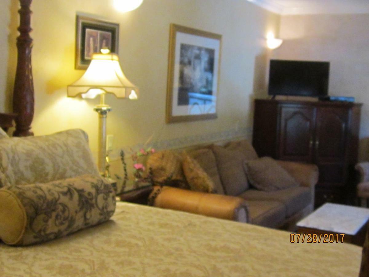 Fleur De Lac Europeran Inn Lake Arrowhead Kültér fotó
